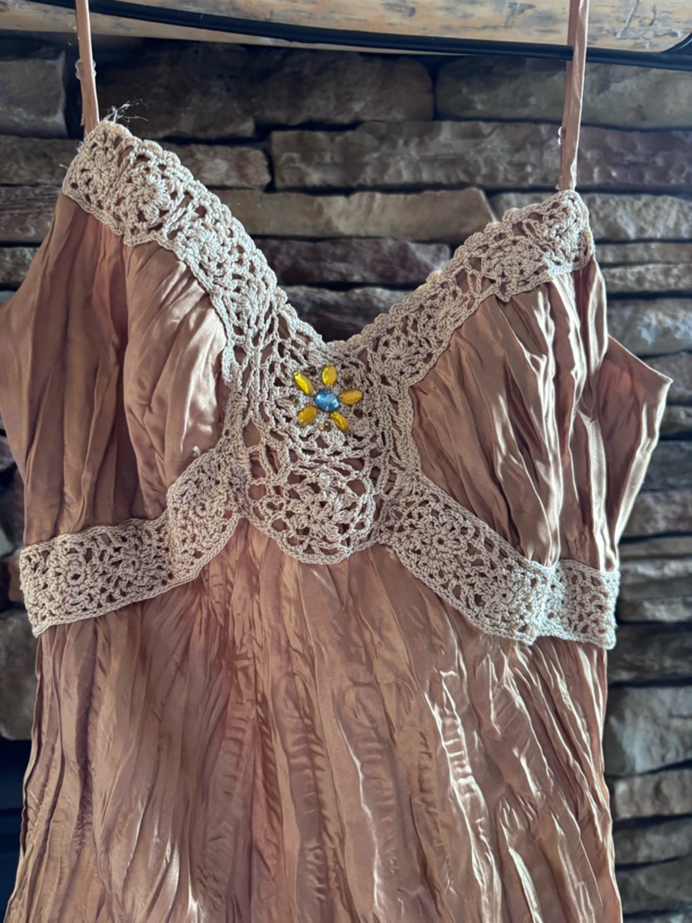 Gold DOLLED UP BY FANG tank top Medium vtg Y2K boho hippie (B5526) - Picture 2 of 6